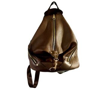 Elegant Brown Leather Backpack || Everyday Travel Bag || Stylish and Durable bag
